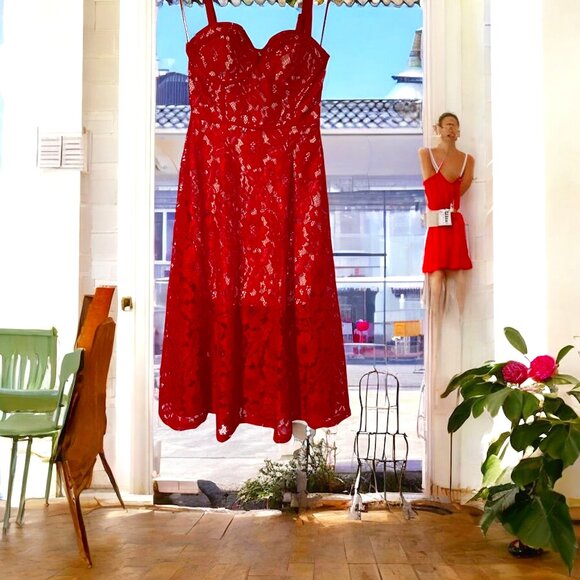 NWT Pretty Little Thing Lace Midi Bright Red Dress Party Hearts Day Sz 4 Corset - Picture 2 of 8